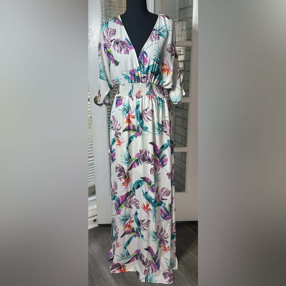 Peach Love California Maxi Dress Women L Floral Split Sleeve Smocked Waist White